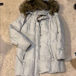 HOLLISTER puffer jacket